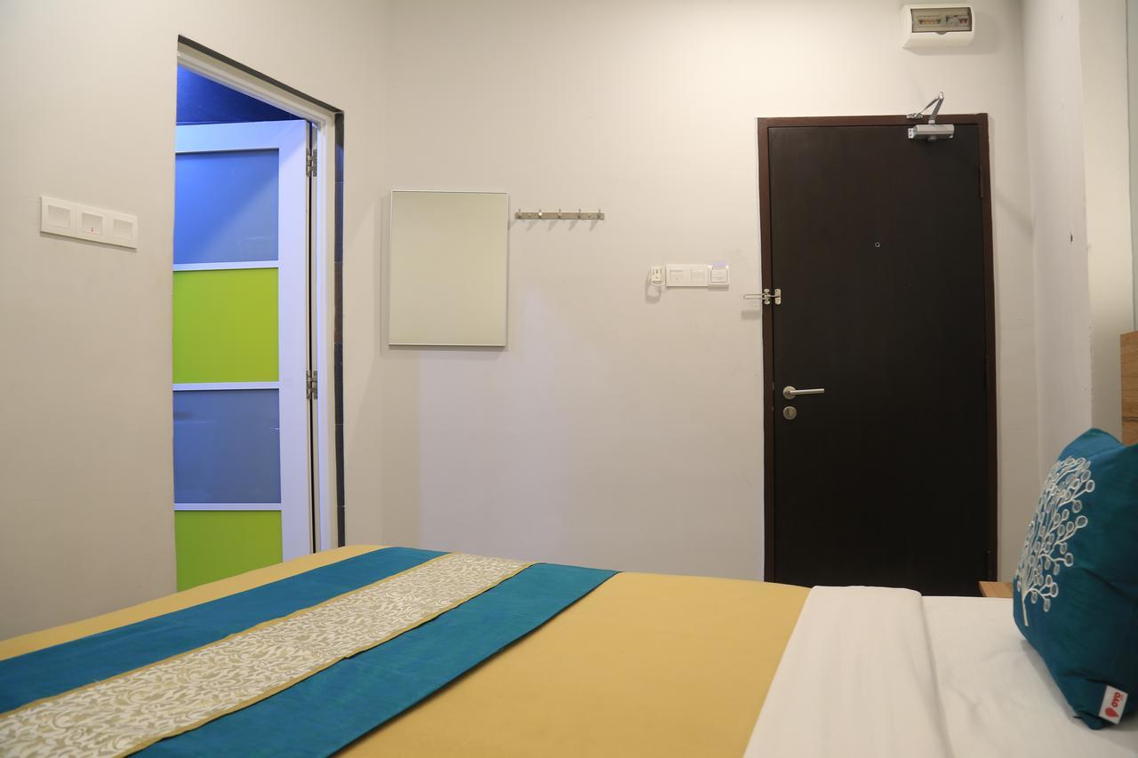 Lavana Hotel Batu Caves Exteriör bild